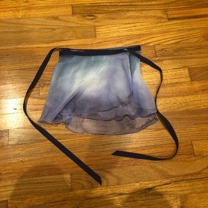 Ballet skirt wrap